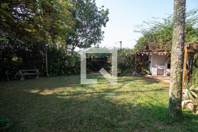 Casa, 3 quartos, 250 m² - Foto 37