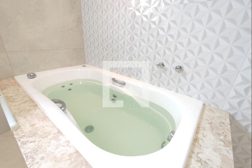 Casa à Venda - Swiss Park, 3 Quartos,  360 m2 em , Campinas - sp | SoloBR