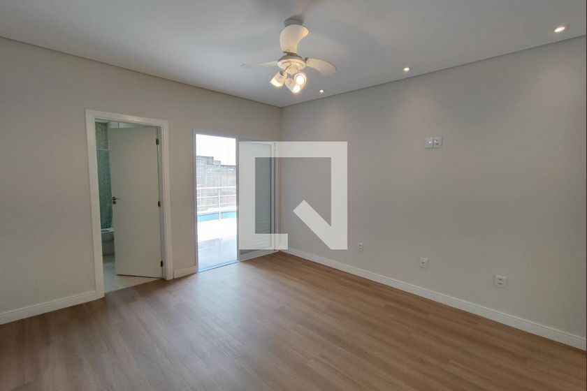 Casa à Venda - Swiss Park, 3 Quartos,  360 m2 em , Campinas - sp | SoloBR