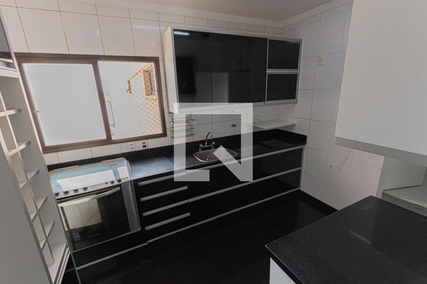 Apartamento à Venda - Centro, 3 Quartos,  128 m2 em , Campinas - sp | SoloBR