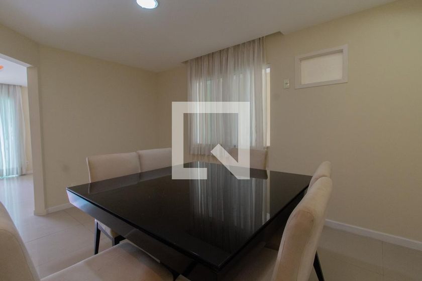 Casa, 3 quartos, 220 m² - Foto 10