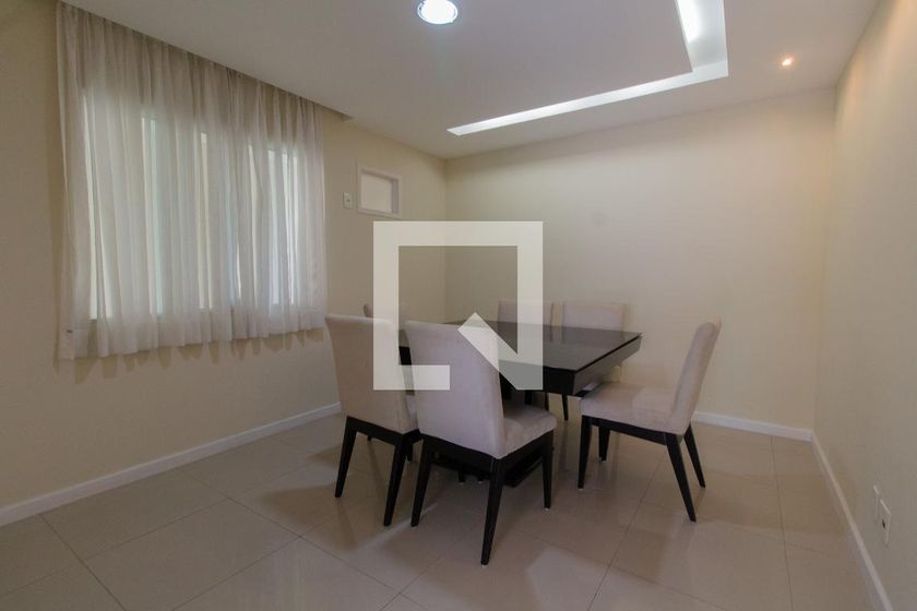 Casa, 3 quartos, 220 m² - Foto 7