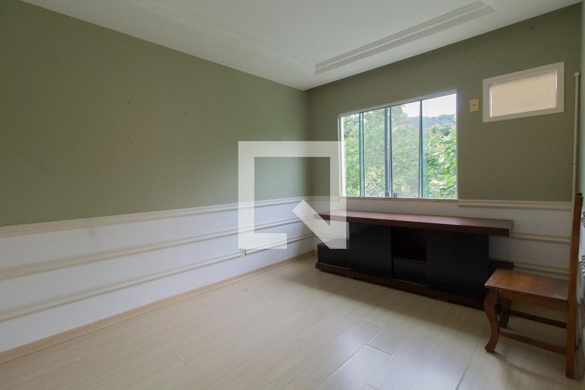 Casa, 3 quartos, 220 m² - Foto 24
