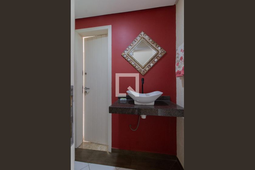 Casa, 3 quartos, 220 m² - Foto 50