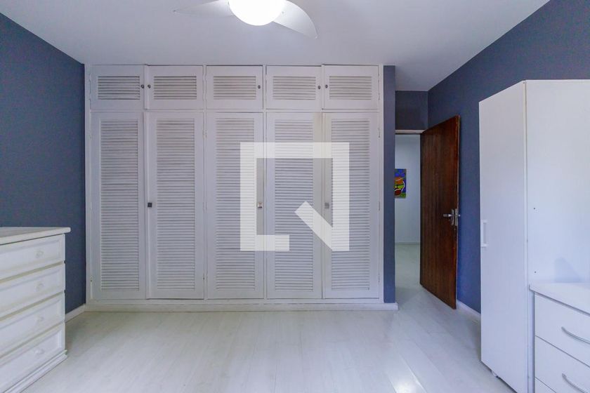 Casa, 4 quartos, 380 m² - Foto 49