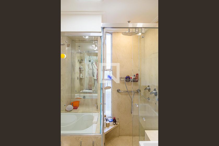 Apartamento, 3 quartos, 210 m² - Foto 37