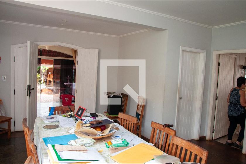 Casa à Venda - Mansões Santo Antônio, 4 Quartos,  464 m2 em , Campinas - sp | SoloBR