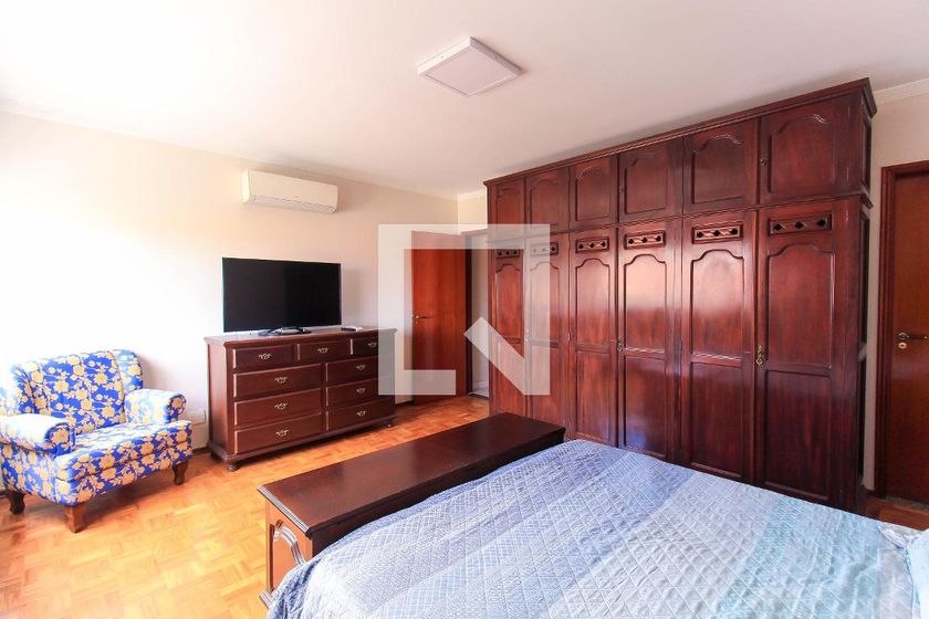 Casa, 3 quartos, 281 m² - Foto 17