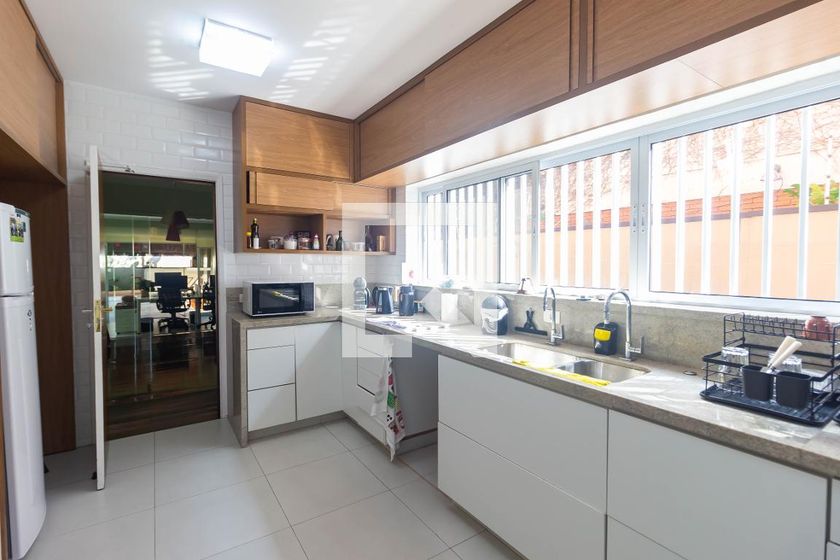 Casa, 4 quartos, 393 m² - Foto 35