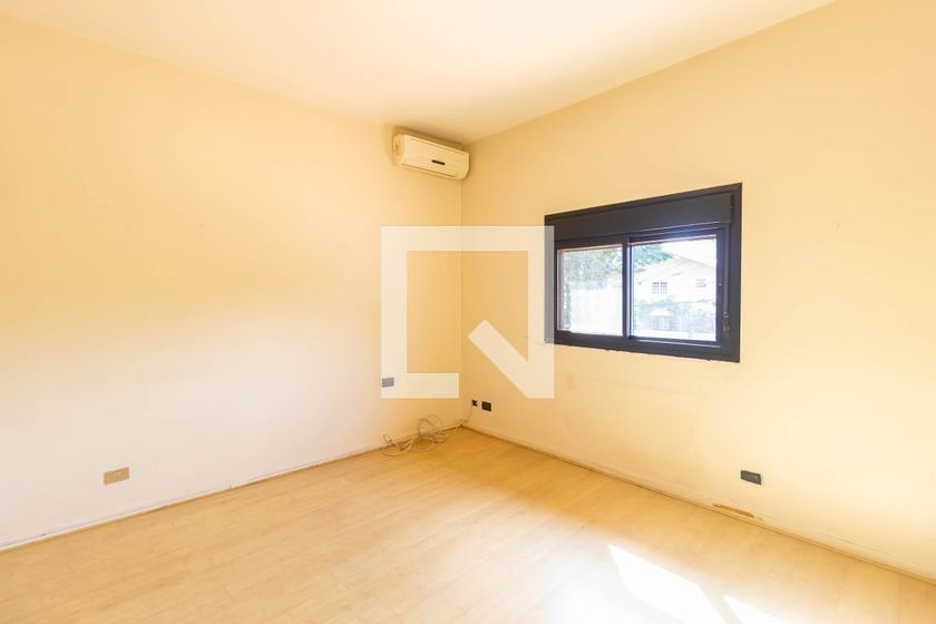 Casa, 4 quartos, 393 m² - Foto 1
