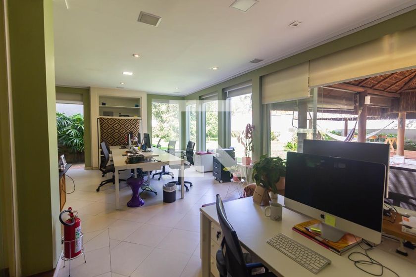 Casa, 4 quartos, 393 m² - Foto 43