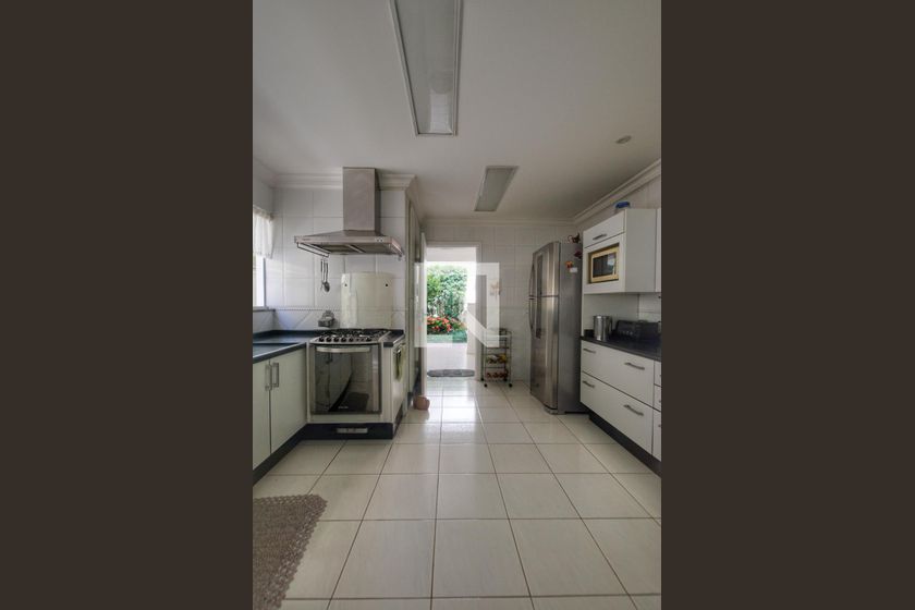 Casa, 4 quartos, 260 m² - Foto 60