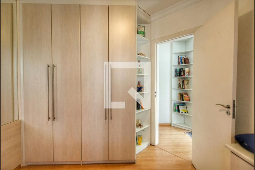 Casa, 4 quartos, 260 m² - Foto 35