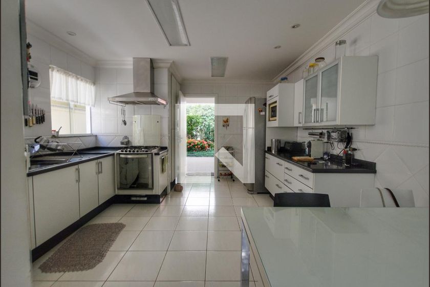 Casa, 4 quartos, 260 m² - Foto 58