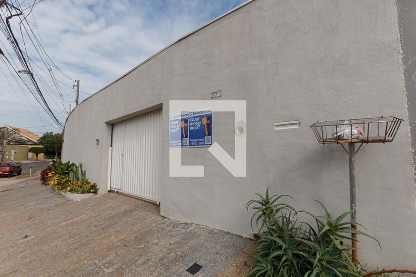 Casa à Venda - Vila Brandina, 3 Quartos,  220 m2 em , Campinas - sp | SoloBR