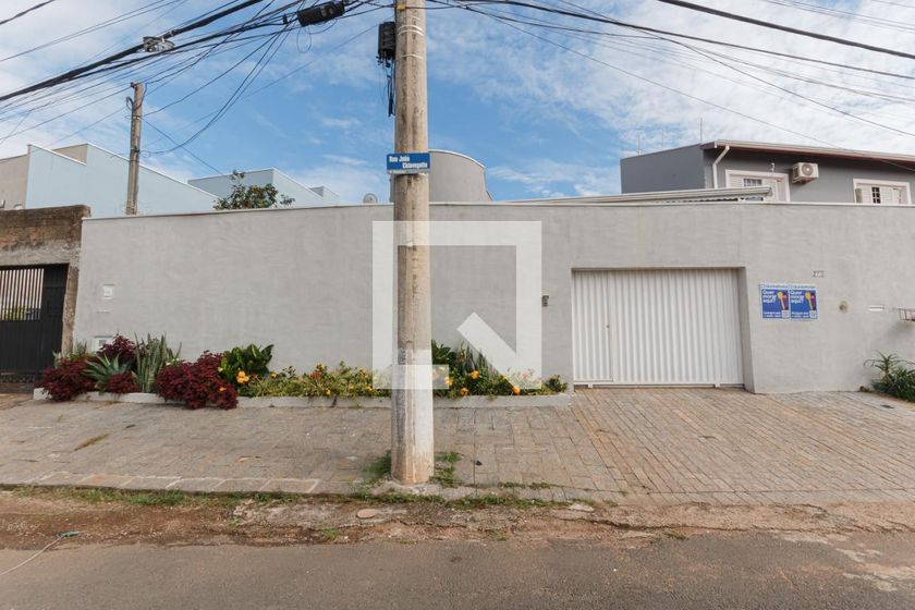 Casa à Venda - Vila Brandina, 3 Quartos,  220 m2 em , Campinas - sp | SoloBR