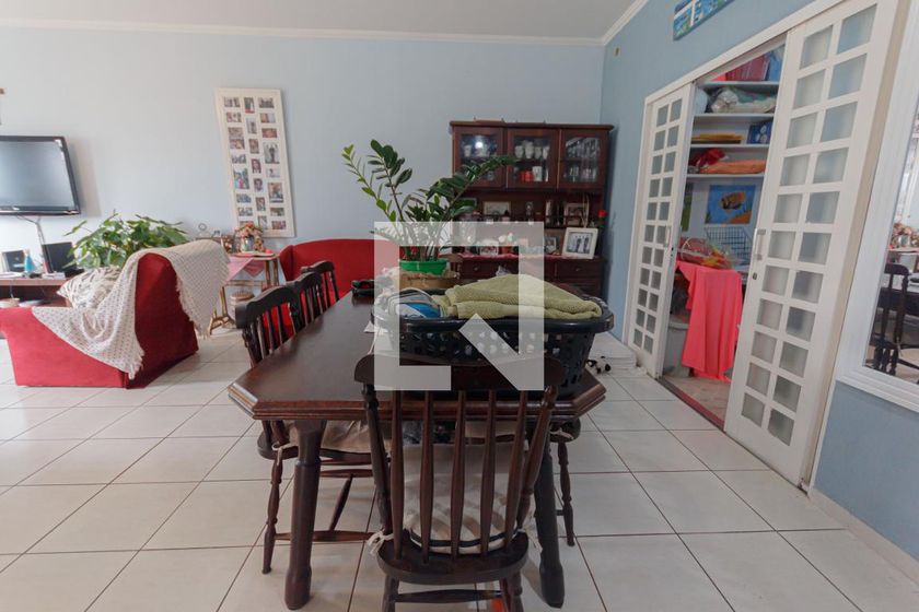 Casa à Venda - Vila Brandina, 3 Quartos,  220 m2 em , Campinas - sp | SoloBR
