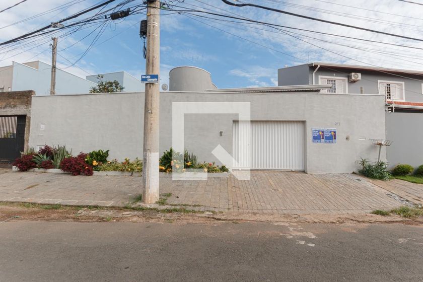 Casa à Venda - Vila Brandina, 3 Quartos,  220 m2 em , Campinas - sp | SoloBR