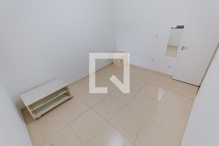 Casa à Venda - Jardim Flamboyant, 2 Quartos,  90 m2 em , Campinas - sp | SoloBR