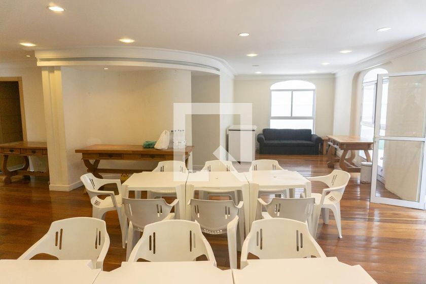 Apartamento, 3 quartos, 210 m² - Foto 116