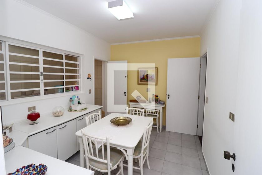 Casa, 4 quartos, 200 m² - Foto 33