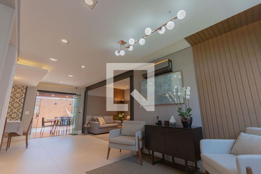 Casa à Venda - Mansões Santo Antônio, 3 Quartos,  154 m2 em , Campinas - sp | SoloBR