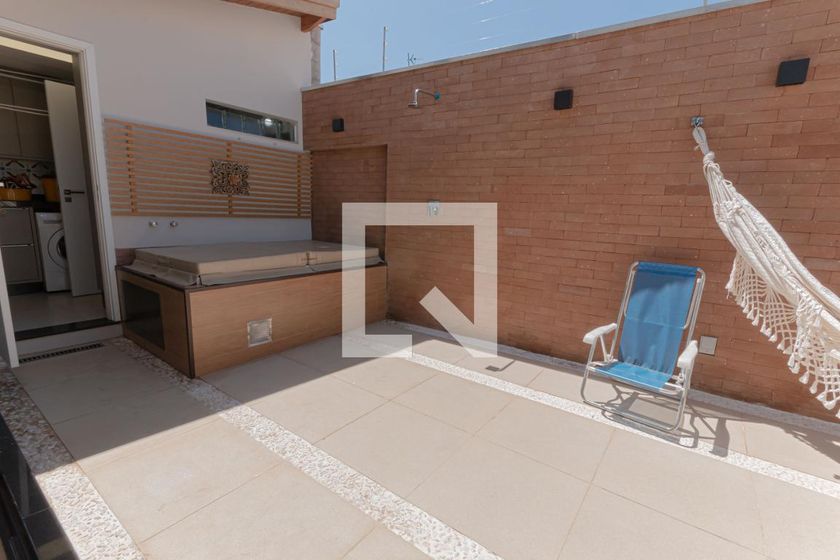 Casa à Venda - Mansões Santo Antônio, 3 Quartos,  154 m2 em , Campinas - sp | SoloBR
