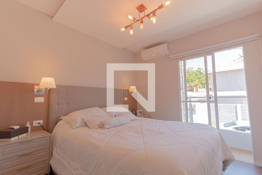 Casa à Venda - Mansões Santo Antônio, 3 Quartos,  154 m2 em , Campinas - sp | SoloBR
