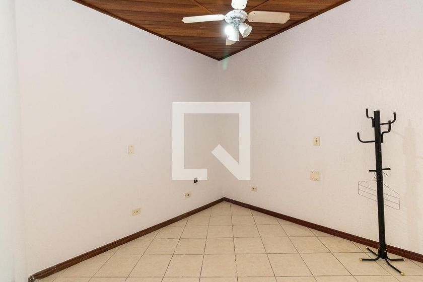 Casa, 3 quartos, 200 m² - Foto 14
