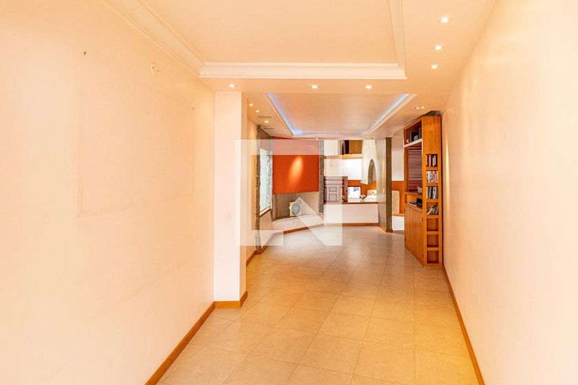 Casa, 3 quartos, 215 m² - Foto 3