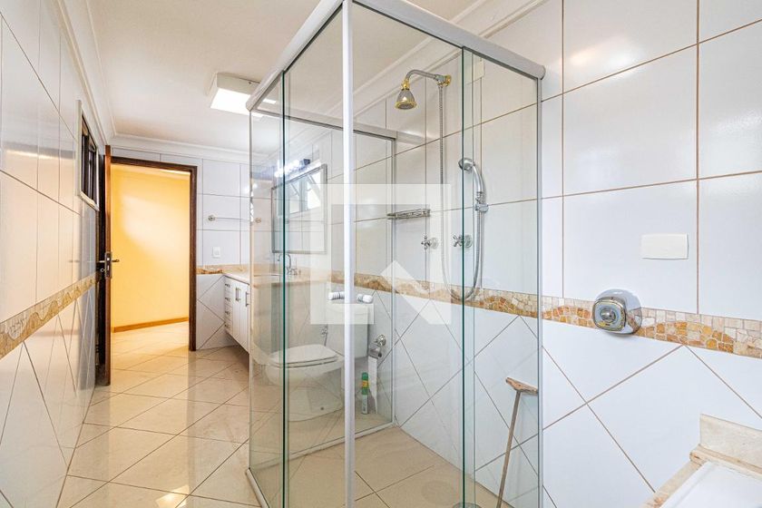 Casa, 3 quartos, 215 m² - Foto 37