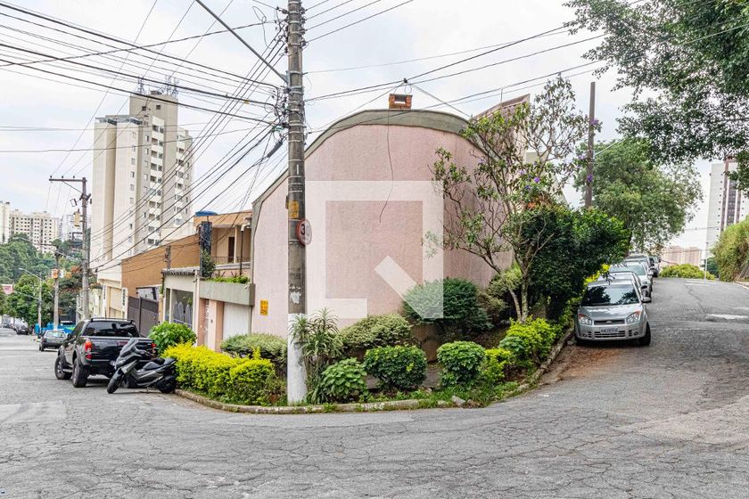 Casa, 3 quartos, 215 m² - Foto 64