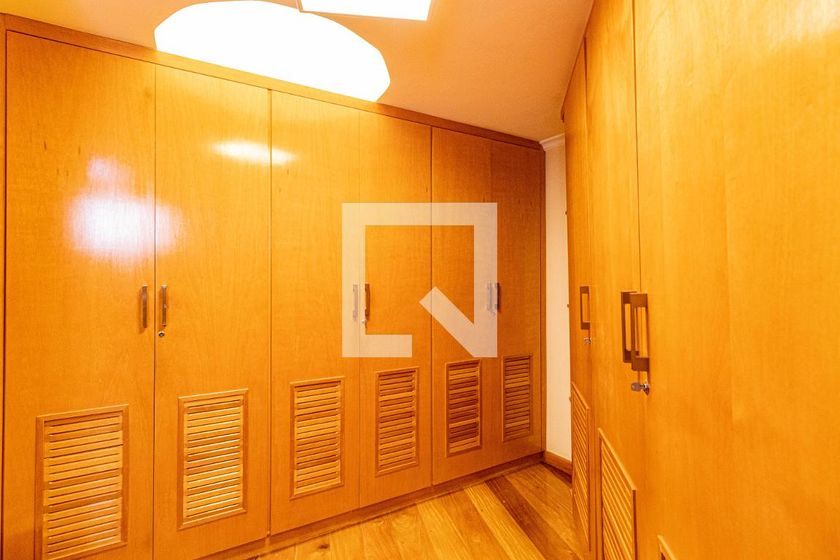 Casa, 3 quartos, 215 m² - Foto 41