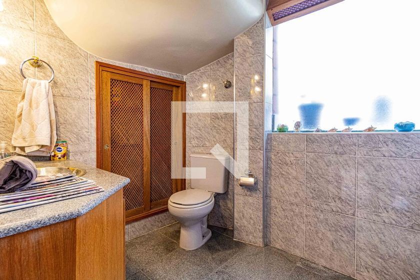 Casa, 3 quartos, 215 m² - Foto 9