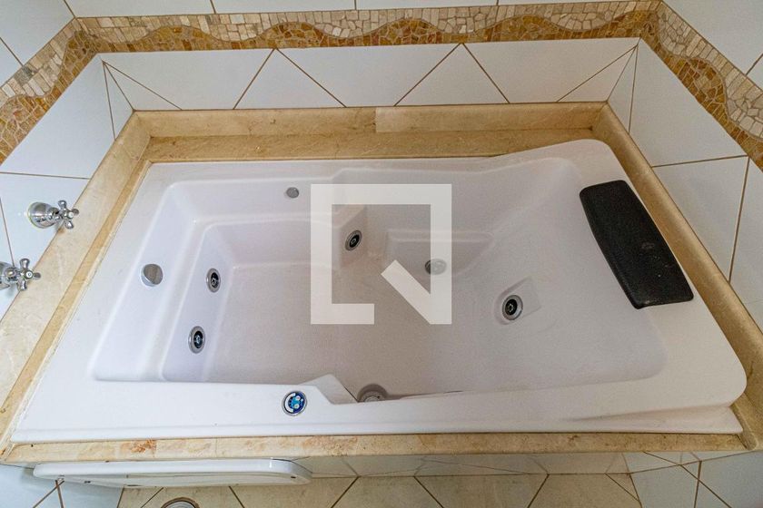 Casa, 3 quartos, 215 m² - Foto 35
