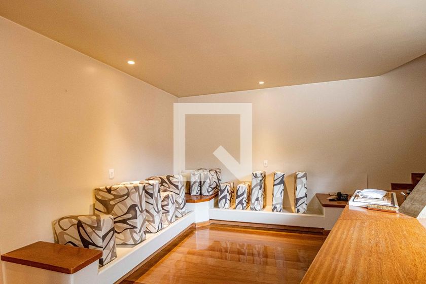 Casa, 3 quartos, 215 m² - Foto 46