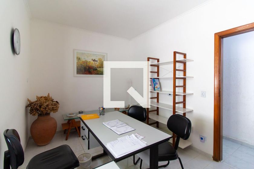 Casa, 4 quartos, 240 m² - Foto 22