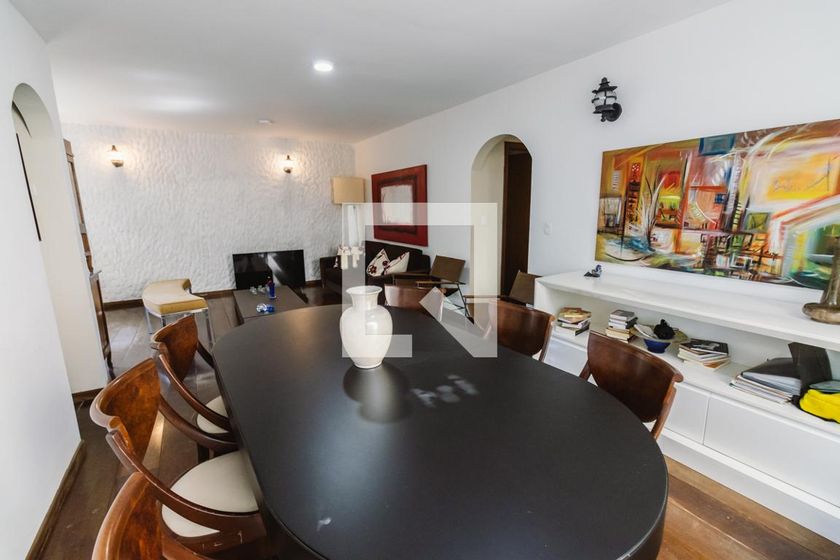 Casa, 4 quartos, 300 m² - Foto 4