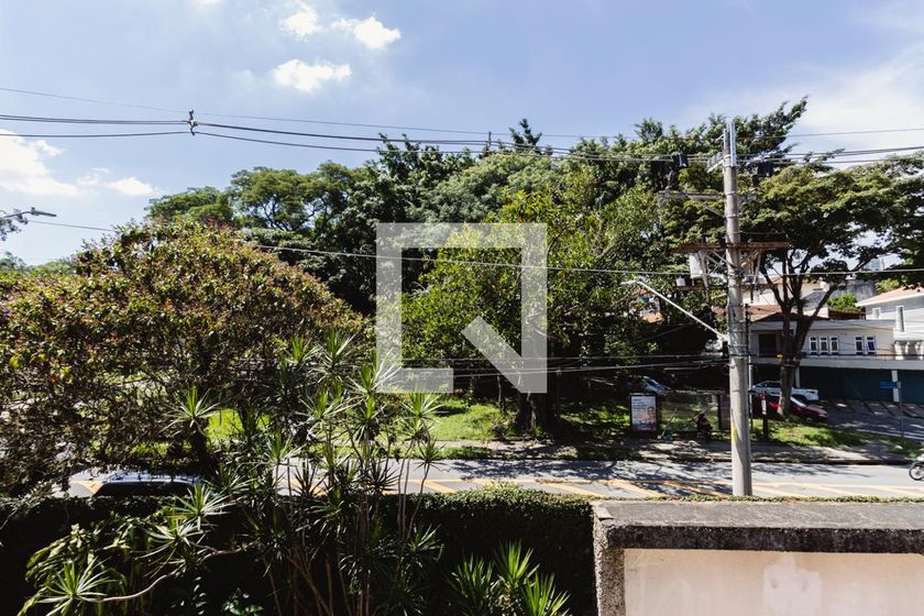 Casa, 4 quartos, 300 m² - Foto 30