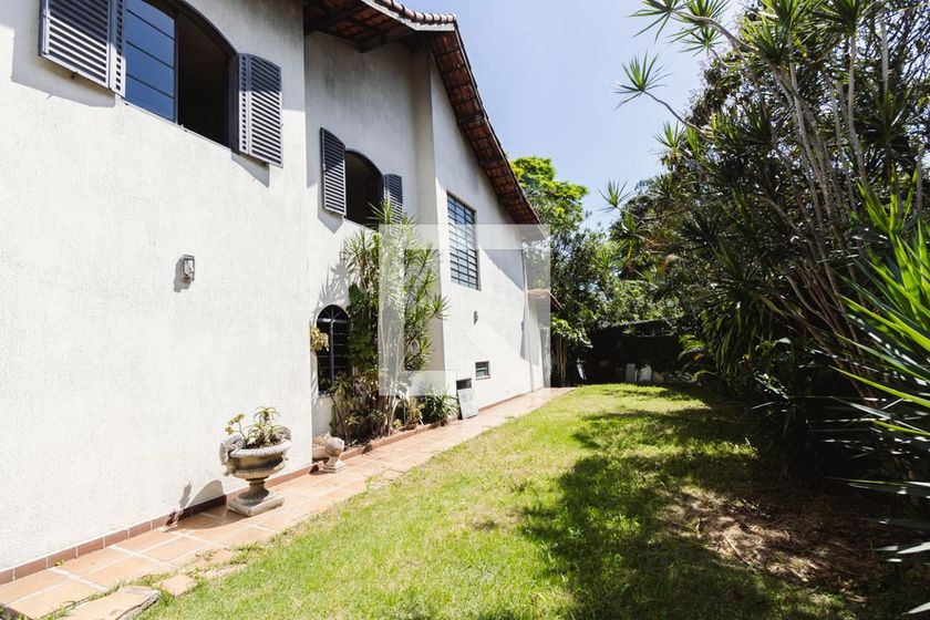 Casa, 4 quartos, 300 m² - Foto 54