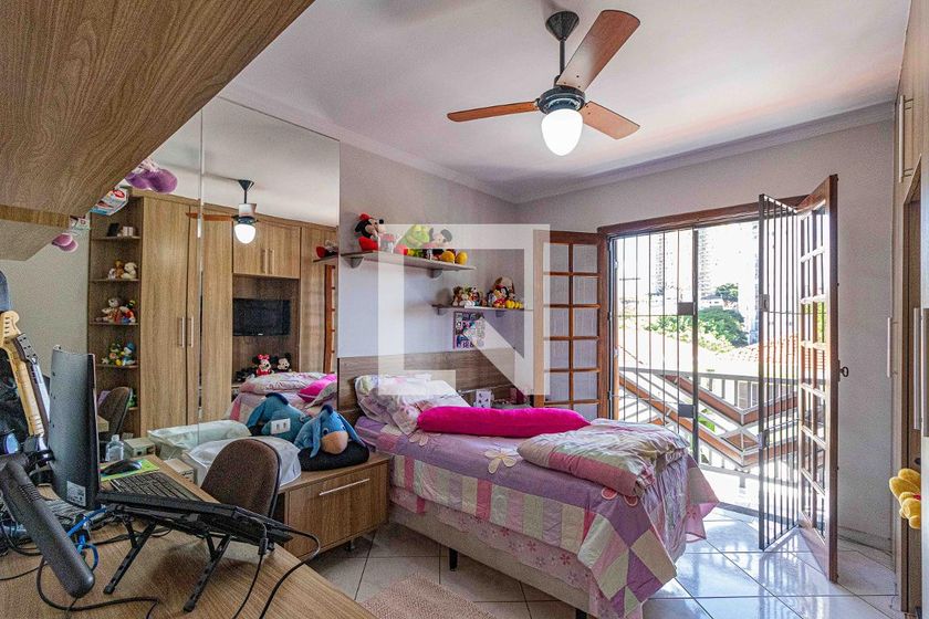 Casa, 4 quartos, 220 m² - Foto 45