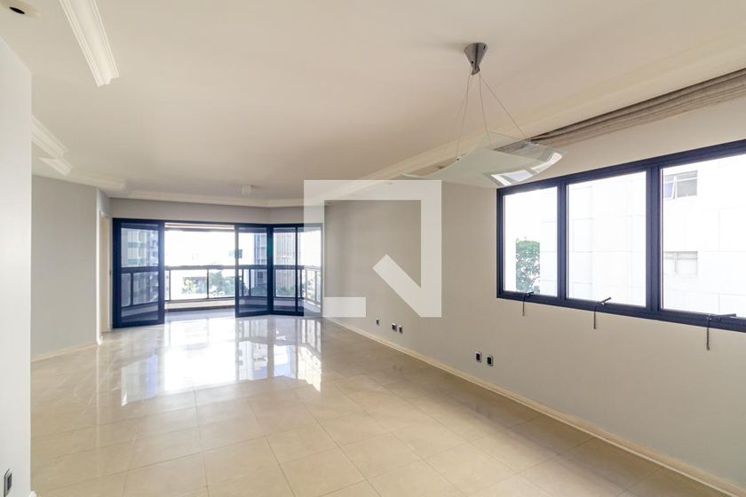 Apartamento, 3 quartos, 180 m² - Foto 1
