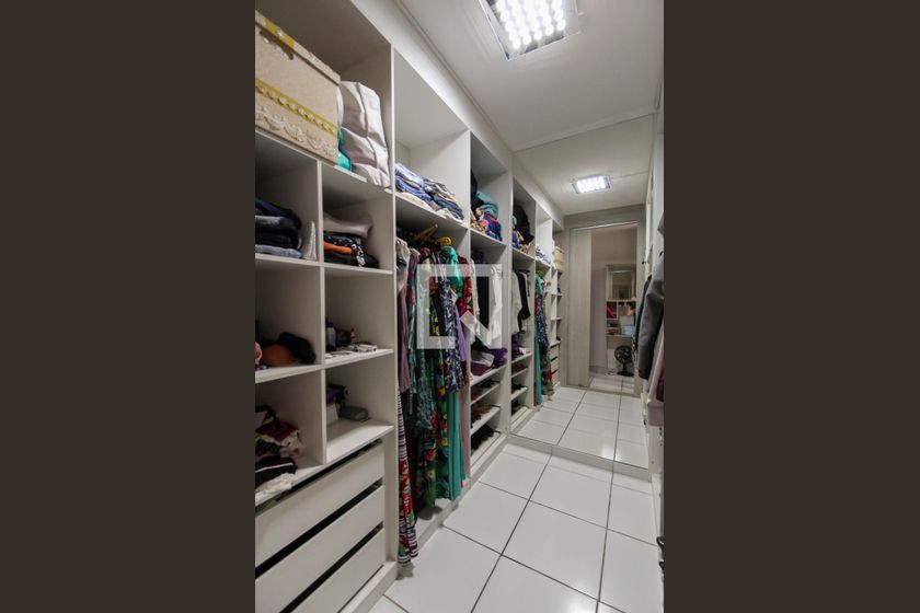 Casa, 3 quartos, 200 m² - Foto 33