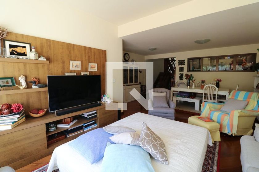 Casa, 3 quartos, 233 m² - Foto 45