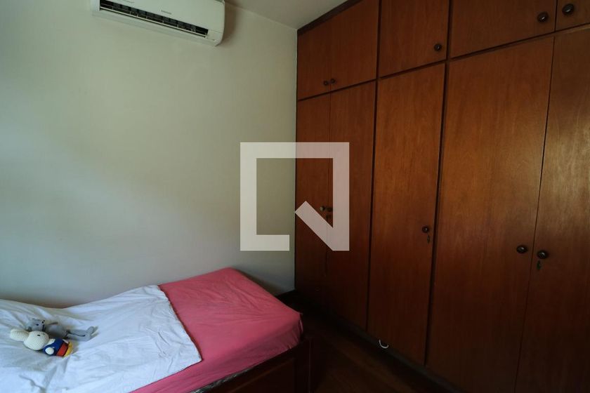 Casa, 3 quartos, 233 m² - Foto 69