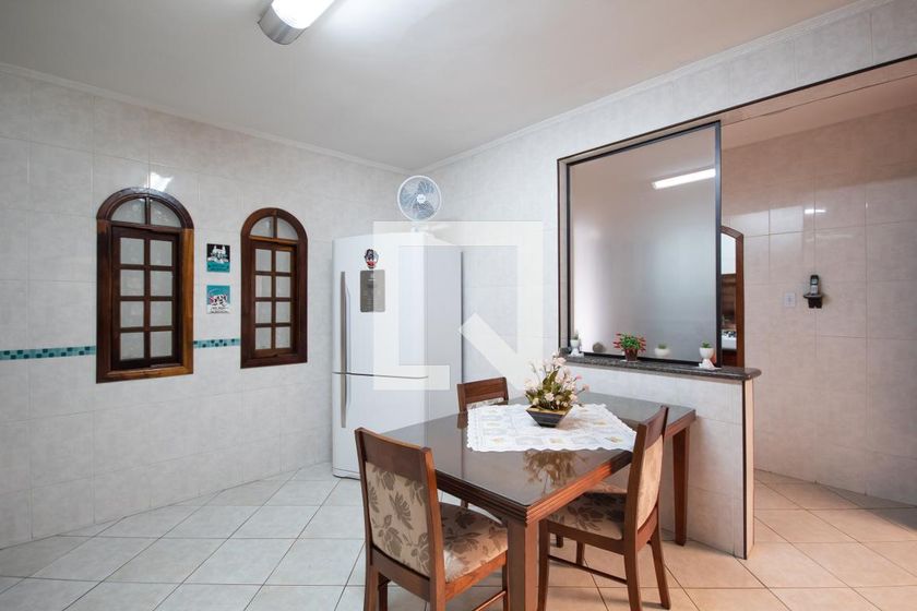 Casa, 3 quartos, 246 m² - Foto 61