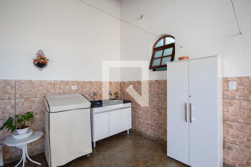 Casa, 3 quartos, 246 m² - Foto 69