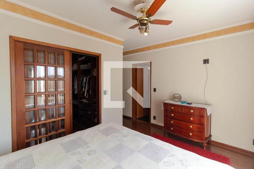 Casa à Venda - Jardim Chapadão, 4 Quartos,  327 m2 em , Campinas - sp | SoloBR