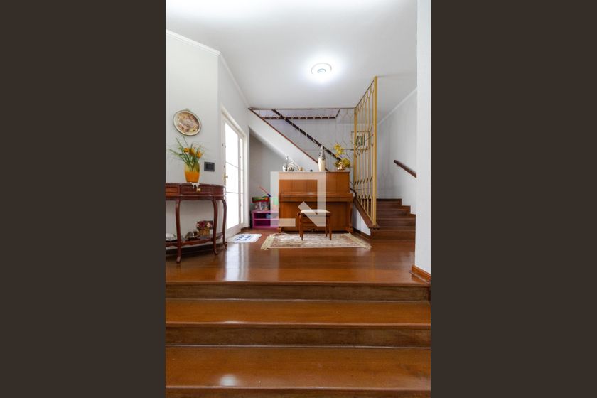 Casa à Venda - Jardim Chapadão, 4 Quartos,  327 m2 em , Campinas - sp | SoloBR