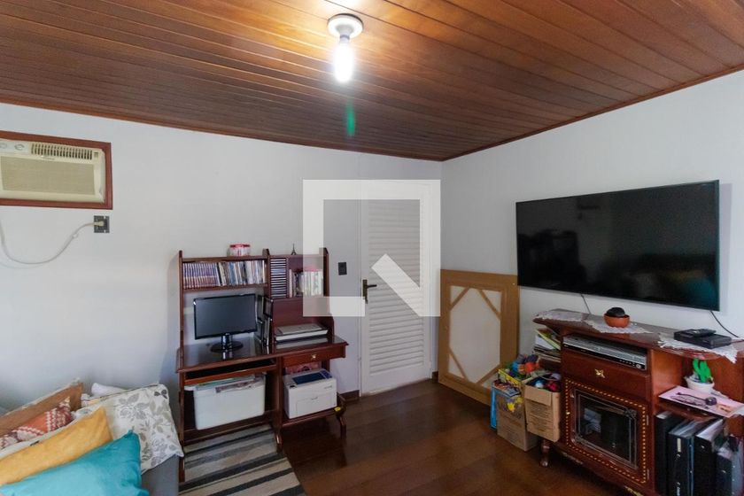 Casa à Venda - Jardim Chapadão, 4 Quartos,  327 m2 em , Campinas - sp | SoloBR